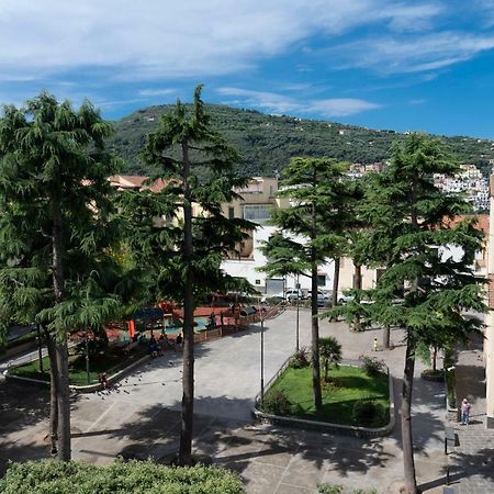 Willa Il Campanile Vico Equense Zewnętrze zdjęcie